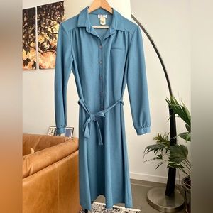 Vintage D’Allaird’s Long Sleeve Collared Dress